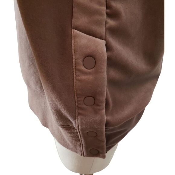 Athleta Clean Girl Balletcore RetroPlush Velvet Crew Neck Pullover Sweatshirt - Picture 6 of 11